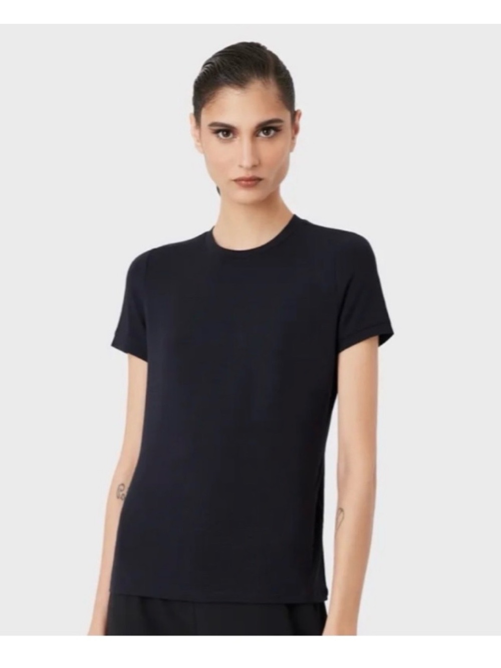 Giorgio Armani T- Shirt‎ size 8 black viscose